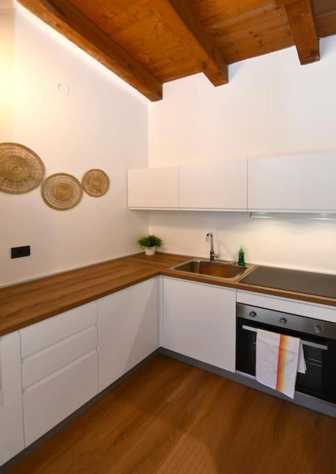 Apartament Bocconi Fond Prada Ieo Spettacolare Attico Con Terrazzo Mediolan Zewnętrze zdjęcie